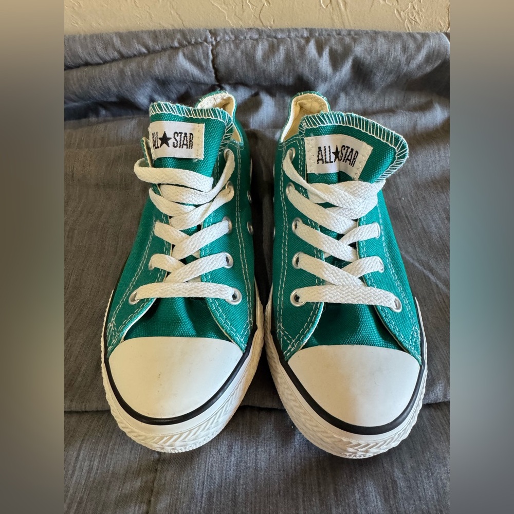👟 Great condition CONVERSE tennis shoes 👟